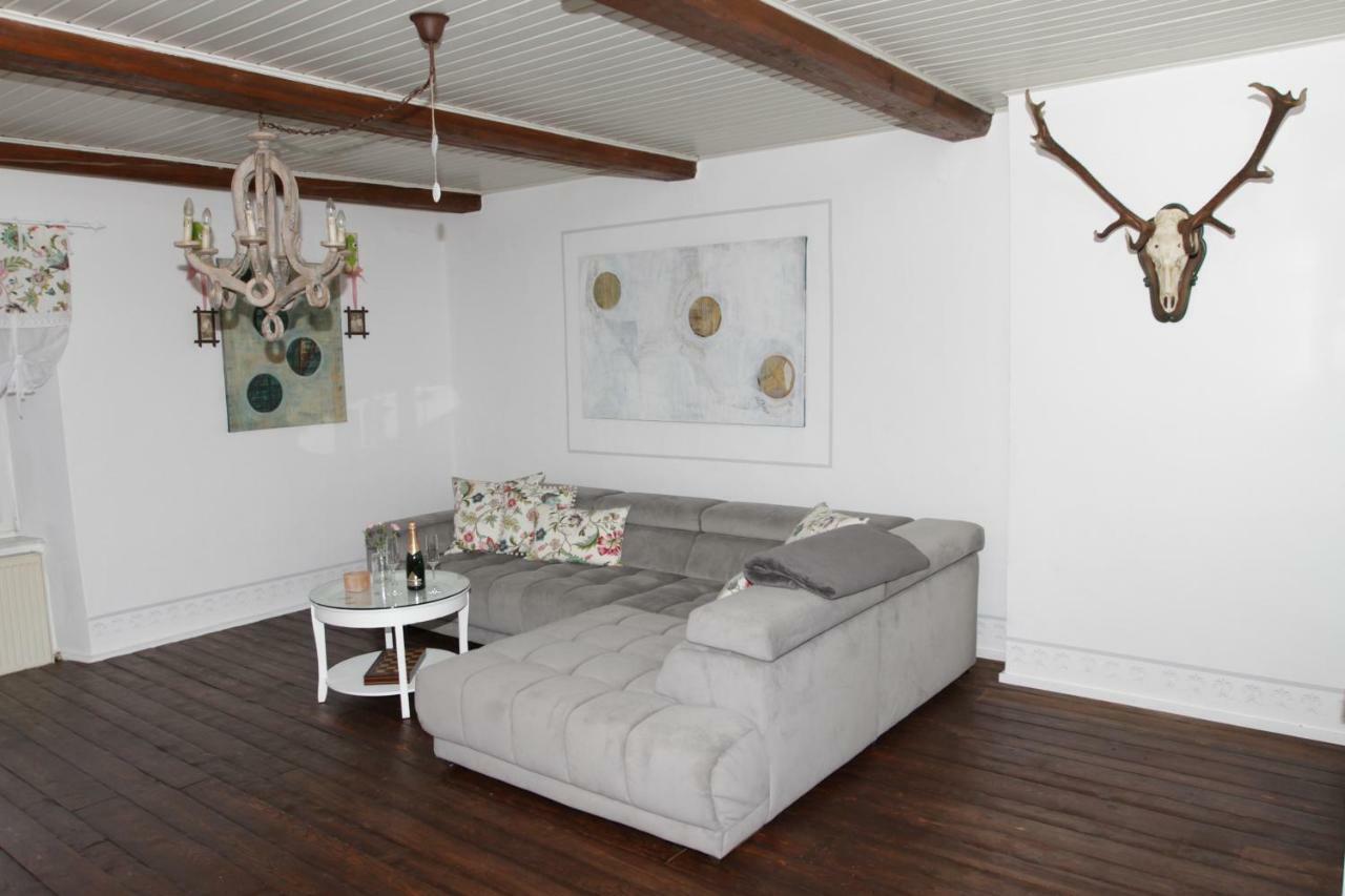 Gutshof Bartl 1 Apartment Клагенфурт Екстериор снимка