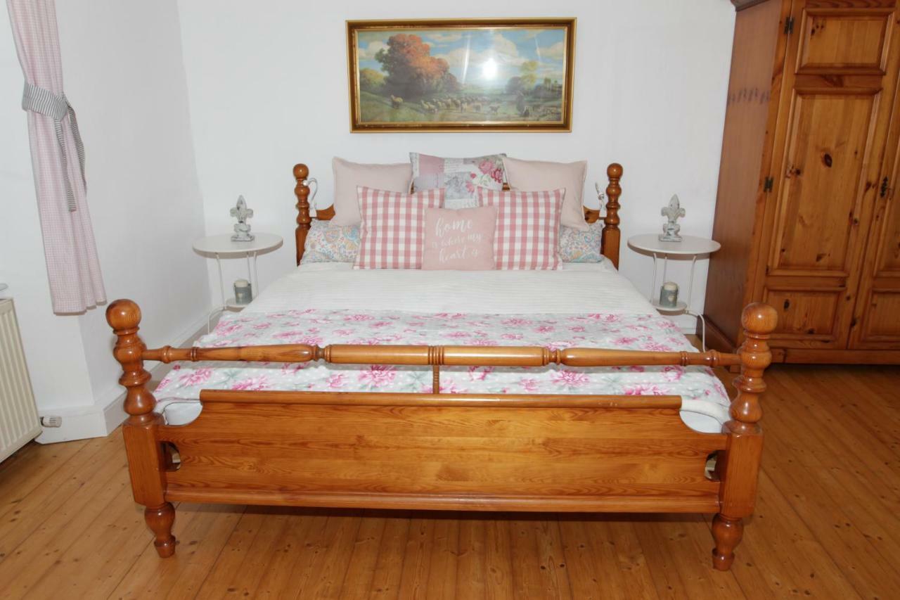 Gutshof Bartl 1 Apartment Клагенфурт Екстериор снимка